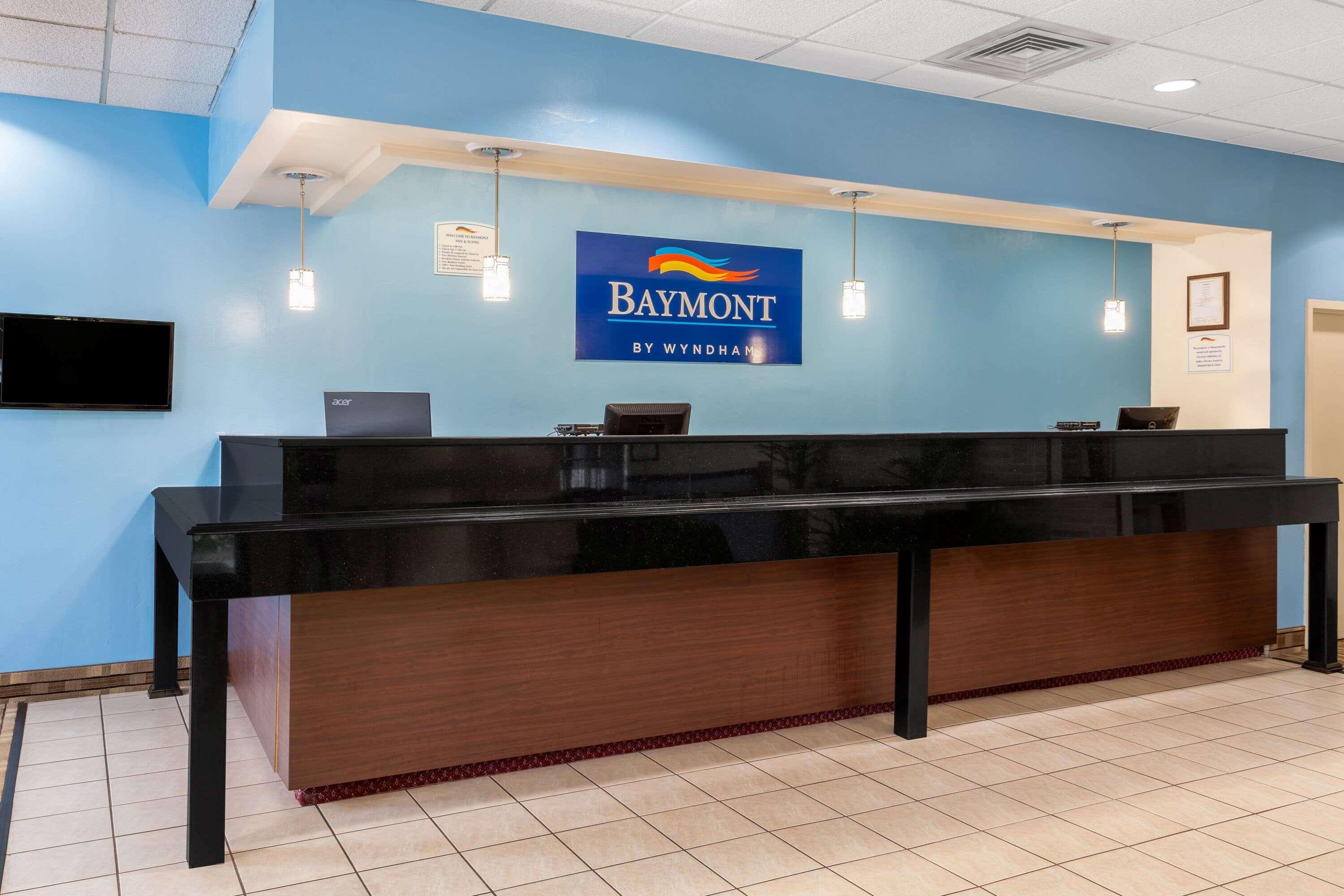 Baymont By Wyndham Queensbury/Lake George Dış mekan fotoğraf